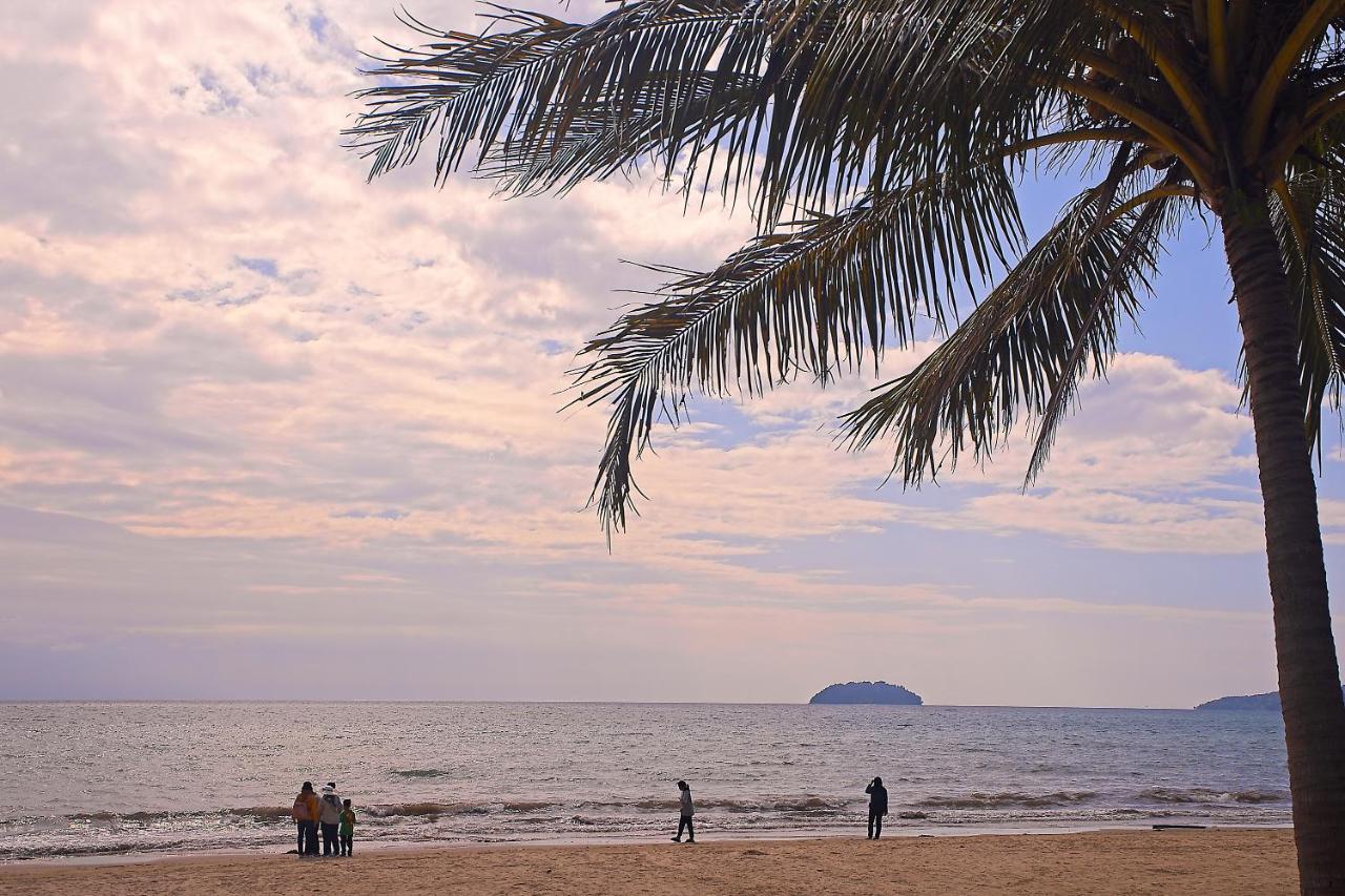 Aa Residen Luxury Condo Homestay 18Mins Walk Tanjung Aru Beach & Golf Course, Not Beach Side Resort Kota Kinabalu Exteriér fotografie