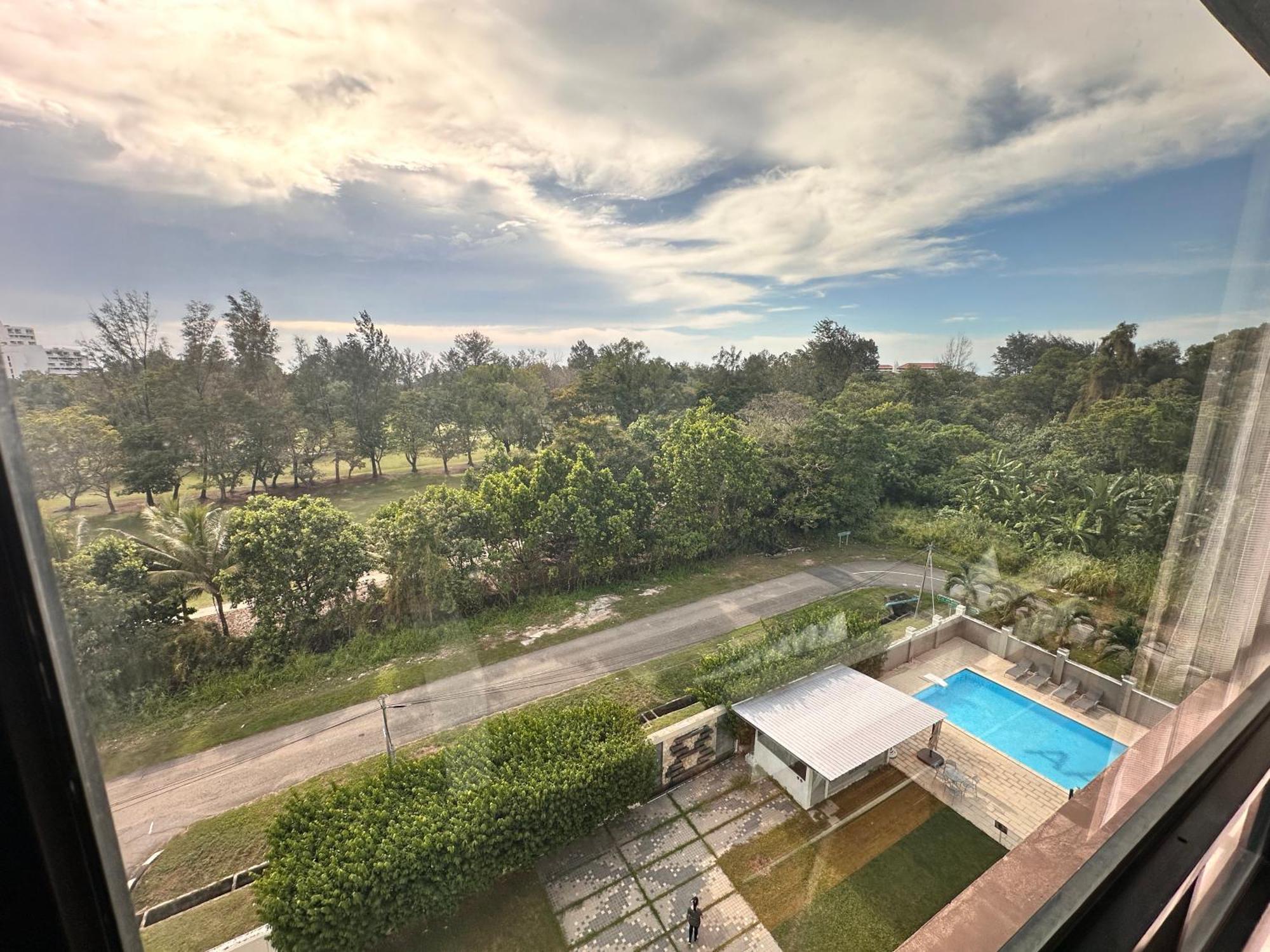 Aa Residen Luxury Condo Homestay 18Mins Walk Tanjung Aru Beach & Golf Course, Not Beach Side Resort Kota Kinabalu Exteriér fotografie
