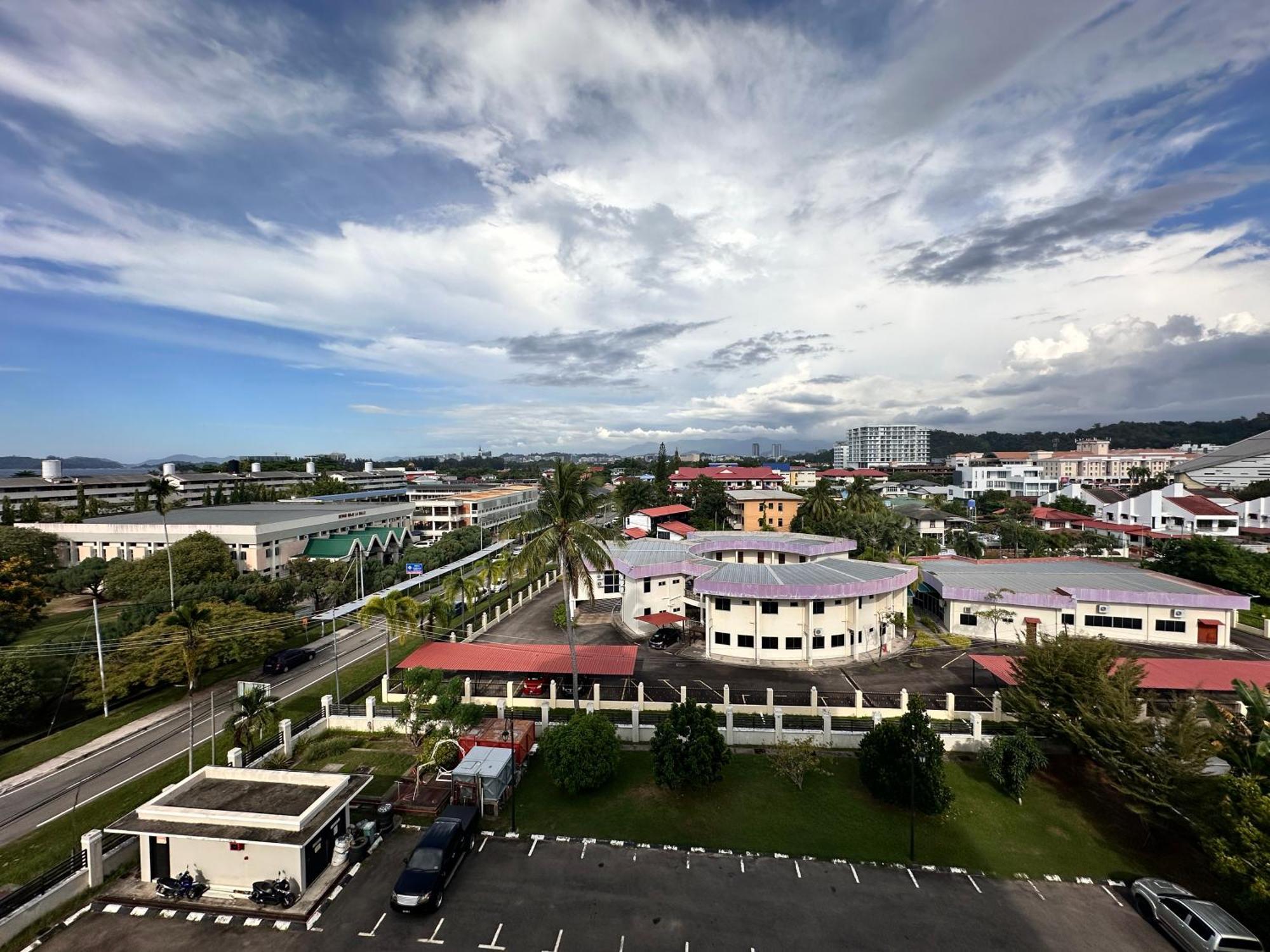 Aa Residen Luxury Condo Homestay 18Mins Walk Tanjung Aru Beach & Golf Course, Not Beach Side Resort Kota Kinabalu Exteriér fotografie